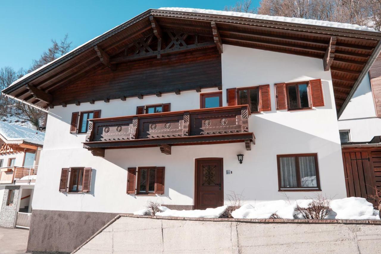Traditionell-Modernes Haus In Hoetting Innsbruck Exterior foto